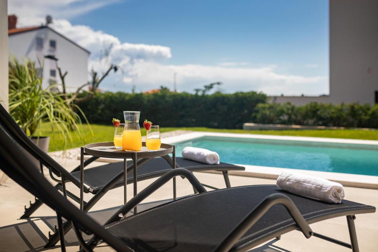 Belvedere Holidays Villas Novigrad Istria المظهر الخارجي الصورة