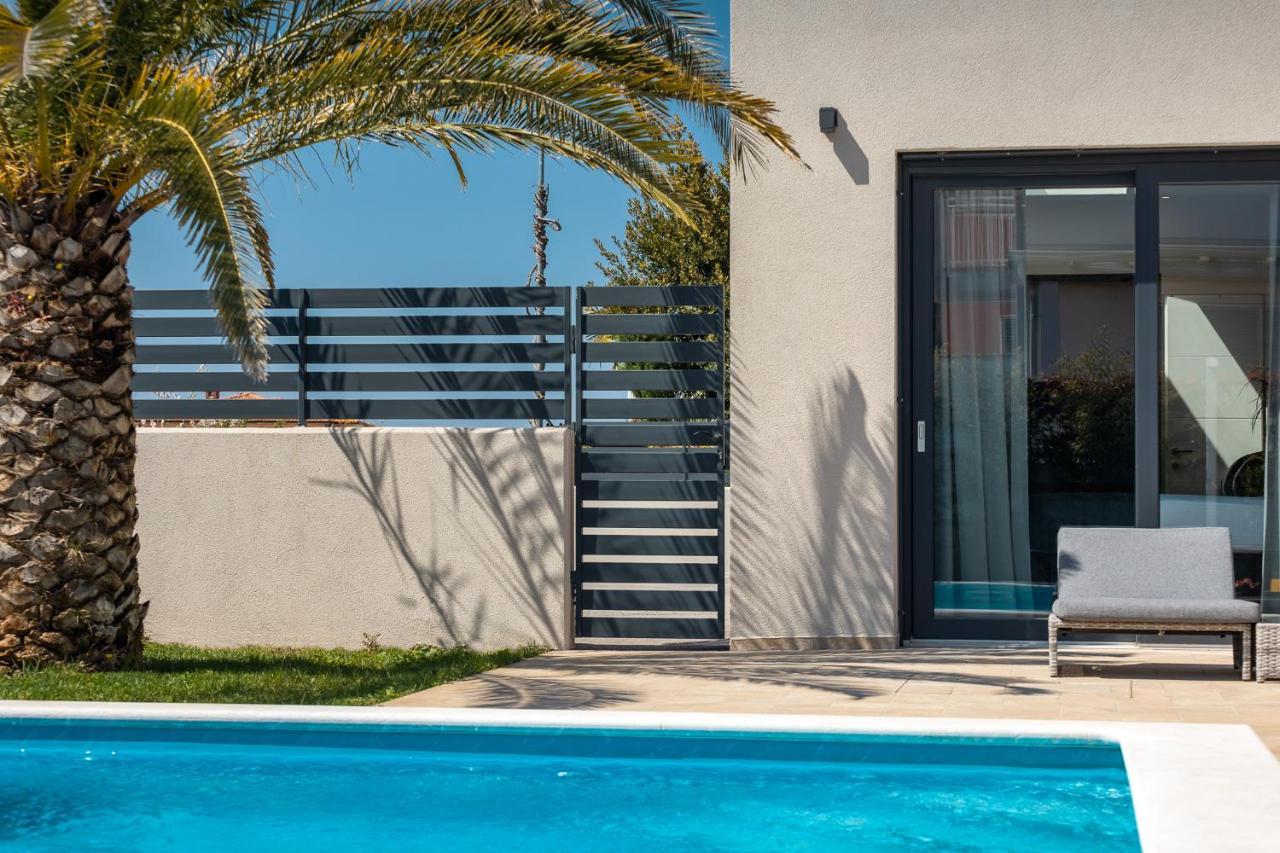 Belvedere Holidays Villas Novigrad Istria المظهر الخارجي الصورة