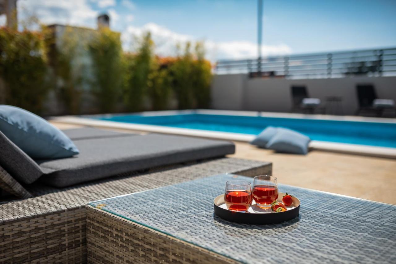 Belvedere Holidays Villas Novigrad Istria المظهر الخارجي الصورة