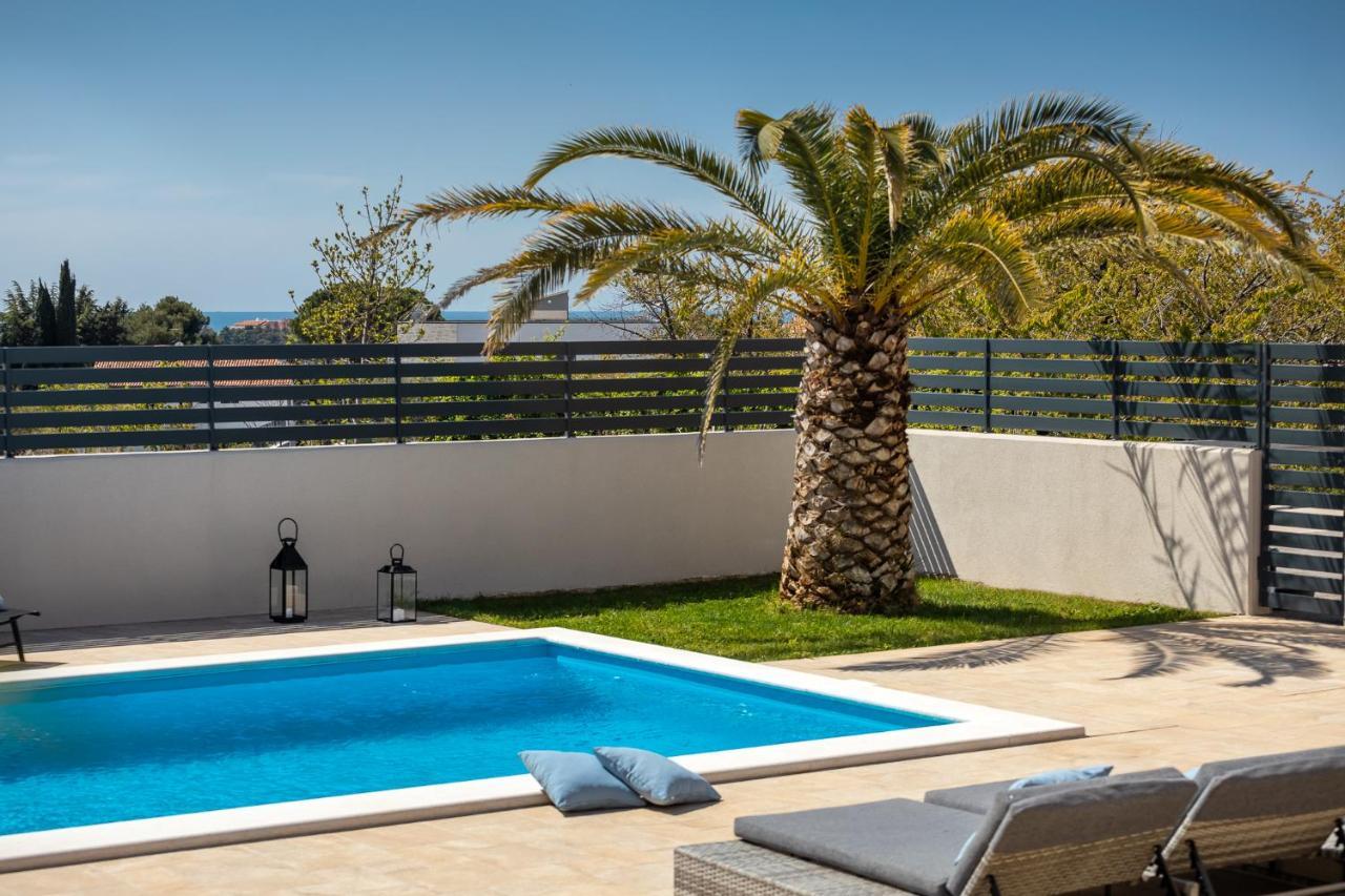 Belvedere Holidays Villas Novigrad Istria المظهر الخارجي الصورة