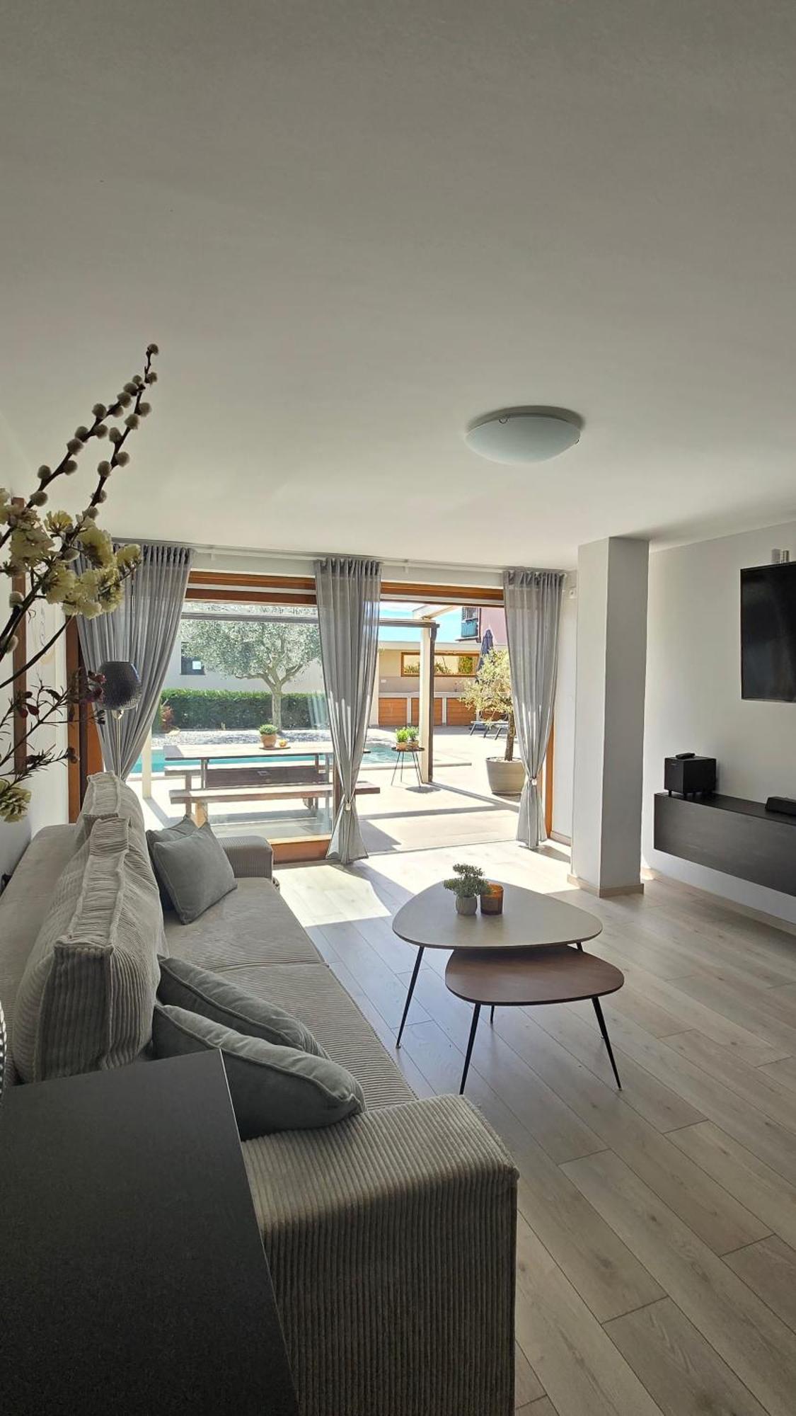 Belvedere Holidays Villas Novigrad Istria المظهر الخارجي الصورة